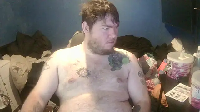 Snapshot of hunter_lust97 chatting on 05/01/26, 12:15 hunter lust97 online show from 05/01/26, 12:15