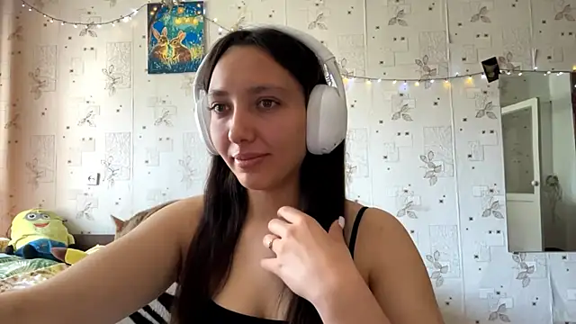 SheeringGape online show from 05/18/26, 04:07