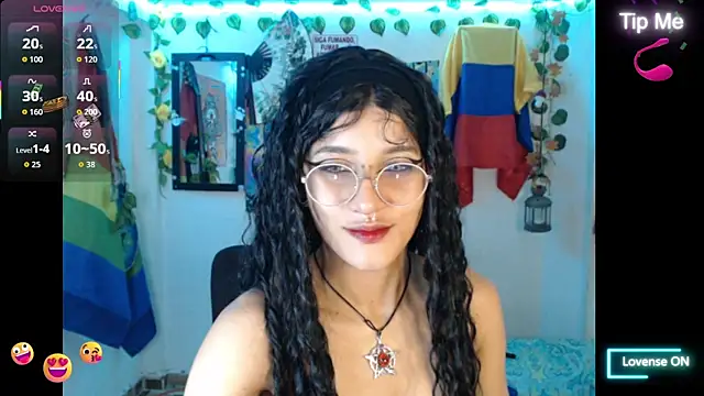 Snapshot of bastethott chatting on 05/18/26, 07:36 bastethott online show from 05/18/26, 07:36