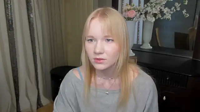 Snapshot of KoriMurden chatting on 05/02/26, 07:35 KoriMurden online show from 05/02/26, 07:35
