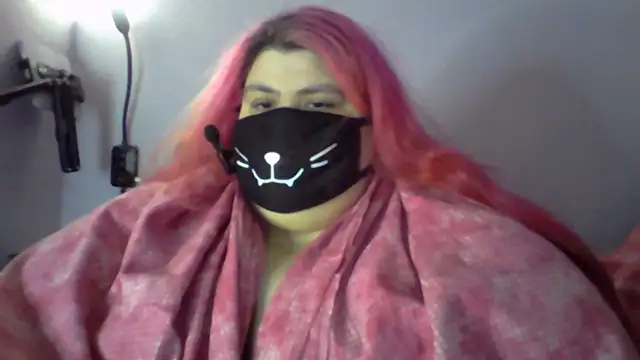 Snapshot of Lady_KitsuneBIG chatting on 05/11/26, 05:54 Lady KitsuneBIG online show from 05/11/26, 05:54