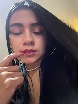 Dakota-fire online show from 06/01/26, 11:12