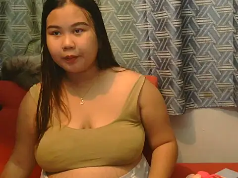 Snapshot of hotchickgirl chatting on 06/06/26, 06:51 hotchickgirl online show from 06/06/26, 06:51
