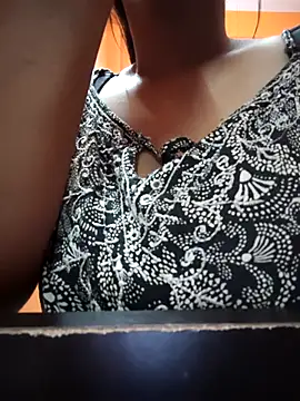 Menaxi Baby7 online show from 06/30/26, 02:56