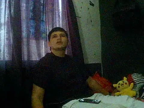 Snapshot of Opehot chatting on 05/01/26, 07:07 Opehot online show from 05/01/26, 07:07