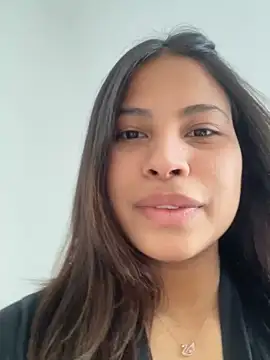 Snapshot of Carlota_Peachh chatting on 05/26/26, 03:08 Carlota Peachh online show from 05/26/26, 03:08