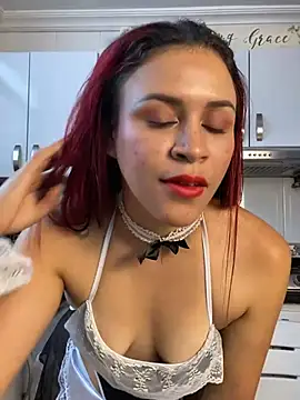 Snapshot of Isabella-lux chatting on 05/04/26, 08:05 Isabella-lux online show from 05/04/26, 08:05