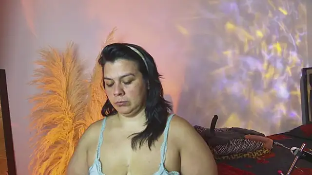 Snapshot of Martina_Foxy01 chatting on 07/12/26, 11:12 Martina Foxy01 online show from 07/12/26, 11:12