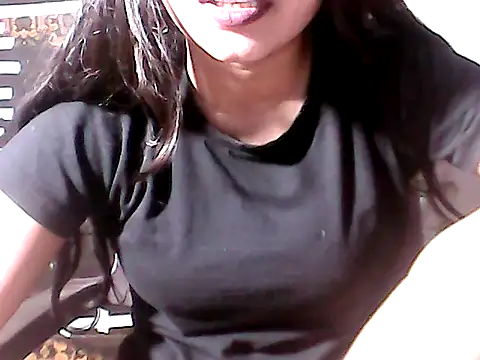 Snapshot of Lovely_Pandey chatting on 05/09/26, 06:40 Lovely Pandey online show from 05/09/26, 06:40