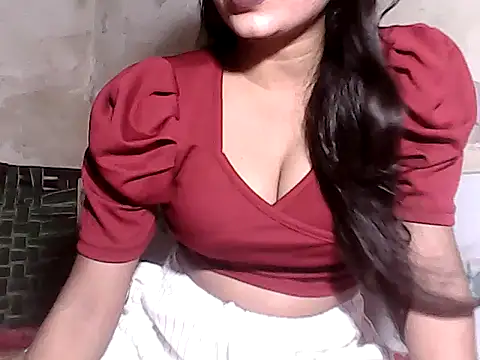 Snapshot of Lovely_Pandey chatting on 05/11/26, 05:21 Lovely Pandey online show from 05/11/26, 05:21