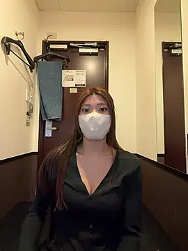 Erika  xx online show from 05/04/26, 09:38