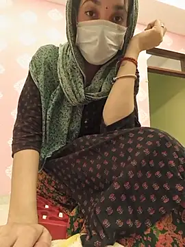 Snapshot of zoya_baby_ chatting on 06/28/26, 02:45 zoya baby online show from 06/28/26, 02:45