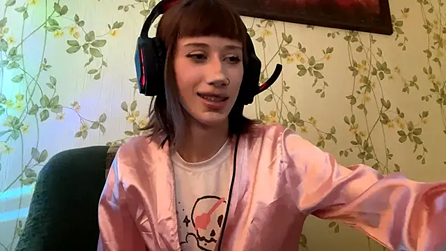 Snapshot of AmeliaHaper chatting on 05/04/26, 11:39 AmeliaHaper online show from 05/04/26, 11:39