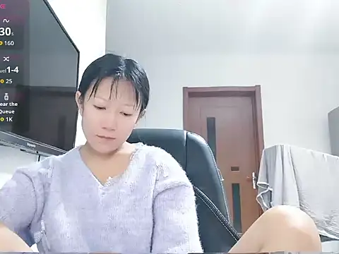 Snapshot of Ao-baby chatting on 05/23/26, 05:17 Ao-baby online show from 05/23/26, 05:17