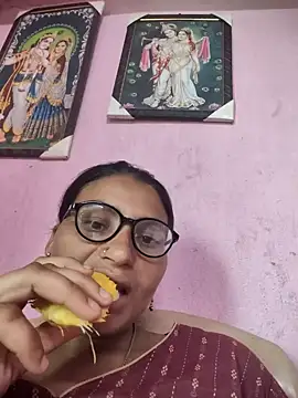 Snapshot of kumari21fff chatting on 05/04/26, 06:09 kumari21fff online show from 05/04/26, 06:09