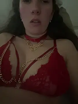 Snapshot of Poupette95 chatting on 05/04/26, 12:23 Poupette95 online show from 05/04/26, 12:23