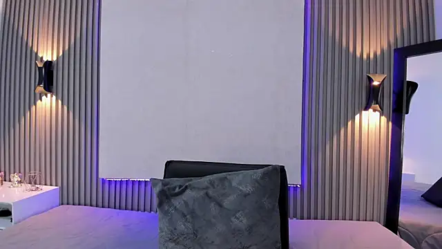 Alexa Zc online show from 05/25/26, 12:00