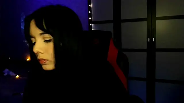 gothicq online show from 05/28/26, 06:38