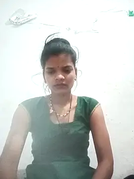 Snapshot of Student_garl_1 chatting on 05/04/26, 08:38 Student garl 1 online show from 05/04/26, 08:38
