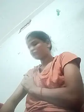 Snapshot of Student_garl_1 chatting on 06/09/26, 12:11 Student garl 1 online show from 06/09/26, 12:11