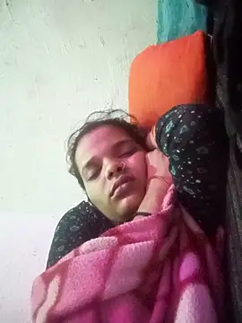 Snapshot of Student_garl_1 chatting on 06/17/26, 10:32 Student garl 1 online show from 06/17/26, 10:32