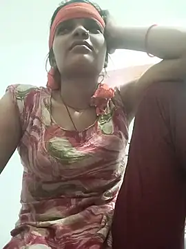 Snapshot of Student_garl_1 chatting on 07/12/26, 03:36 Student garl 1 online show from 07/12/26, 03:36