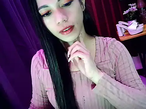 Snapshot of sexyfucksophia chatting on 06/06/26, 06:29 sexyfucksophia online show from 06/06/26, 06:29