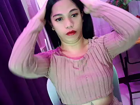 Snapshot of sexyfucksophia chatting on 06/19/26, 04:55 sexyfucksophia online show from 06/19/26, 04:55