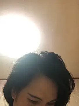 Snapshot of nidejiejie chatting on 05/04/26, 12:01 nidejiejie online show from 05/04/26, 12:01