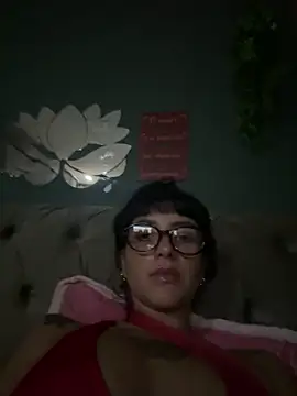 Snapshot of MartinadeCaxias chatting on 05/14/26, 06:37 MartinadeCaxias online show from 05/14/26, 06:37