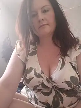 titsandtoesuk online show from 06/25/26, 08:30