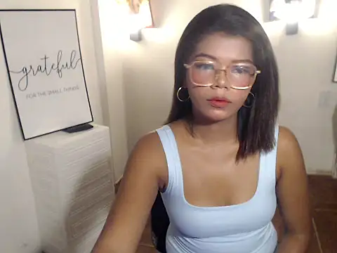 Snapshot of charlene_pretty chatting on 06/10/26, 03:50 charlene pretty online show from 06/10/26, 03:50