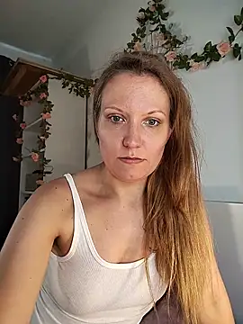 Snapshot of Candy_Cougar chatting on 05/26/26, 06:53 Candy Cougar online show from 05/26/26, 06:53