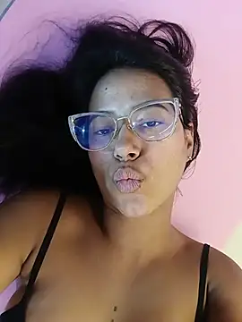 Snapshot of Raven_stonee01 chatting on 05/15/26, 11:56 Raven stonee01 online show from 05/15/26, 11:56