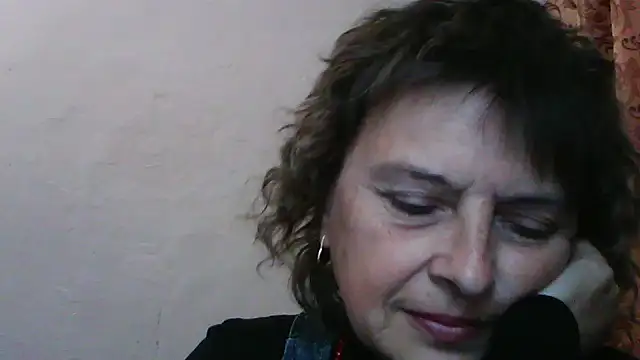 Snapshot of ElizabethGorden chatting on 06/03/26, 02:33 ElizabethGorden online show from 06/03/26, 02:33