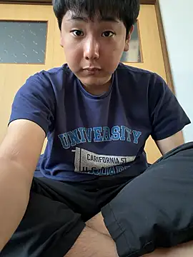 YuuYuu 010 online show from 05/06/26, 02:40