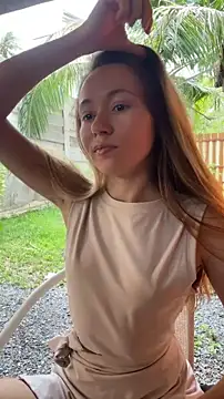Mini girl do it better online show from 05/16/26, 02:19