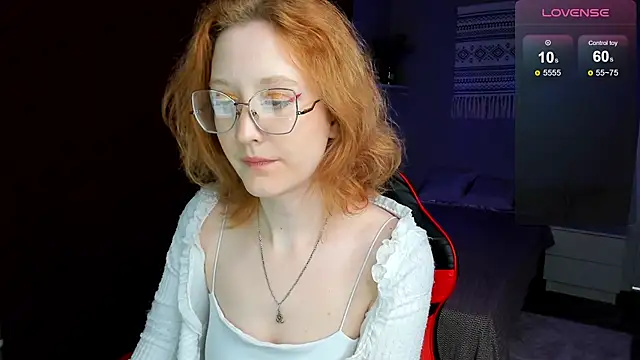 Snapshot of LunaTerry chatting on 06/01/26, 08:27 LunaTerry online show from 06/01/26, 08:27