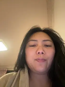 yanling668 online show from 05/11/26, 04:48