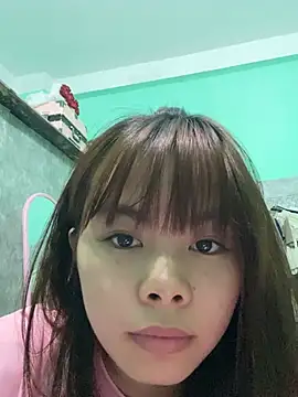 Snapshot of Cry_sexy chatting on 05/05/26, 02:36 Cry sexy online show from 05/05/26, 02:36