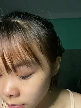 Snapshot of Cry_sexy chatting on 07/05/26, 05:03 Cry sexy online show from 07/05/26, 05:03