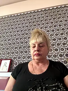 Snapshot of AnastasiaGrey777 chatting on 05/17/26, 07:50 AnastasiaGrey777 online show from 05/17/26, 07:50