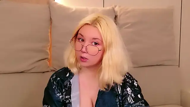 Cassey Well online show from 05/20/26, 08:48