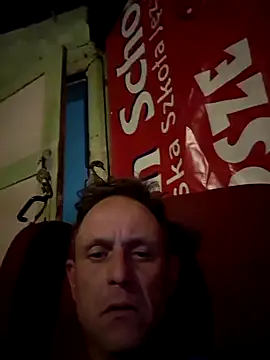 Snapshot of Marcin43w chatting on 05/08/26, 06:13 Marcin43w online show from 05/08/26, 06:13