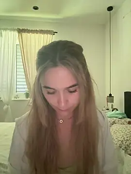 LillyStarr online show from 06/26/26, 11:25