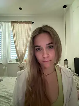 LillyStarr online show from 06/27/26, 07:57