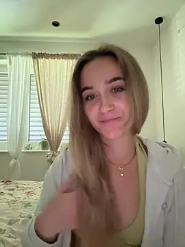 LillyStarr online show from 07/01/26, 01:24