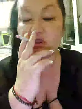 Snapshot of AliceSky5432 chatting on 05/06/26, 09:42 AliceSky5432 online show from 05/06/26, 09:42