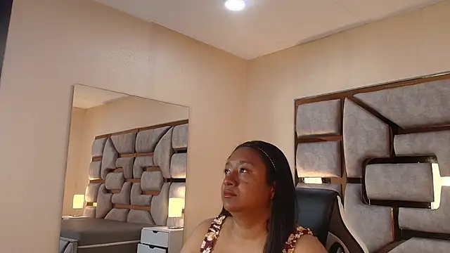 Rachell Carter online show from 05/20/26, 04:29