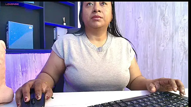 Rachell Carter online show from 06/17/26, 04:59